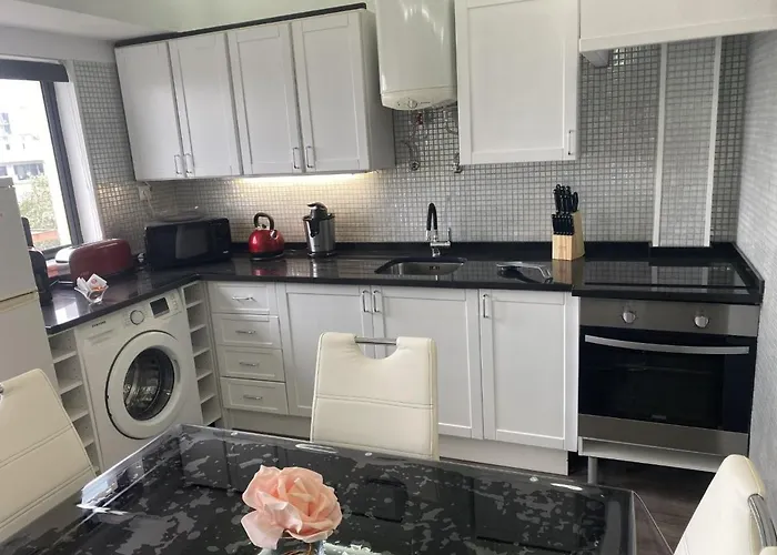 Seas The Day アパート ポルティマン